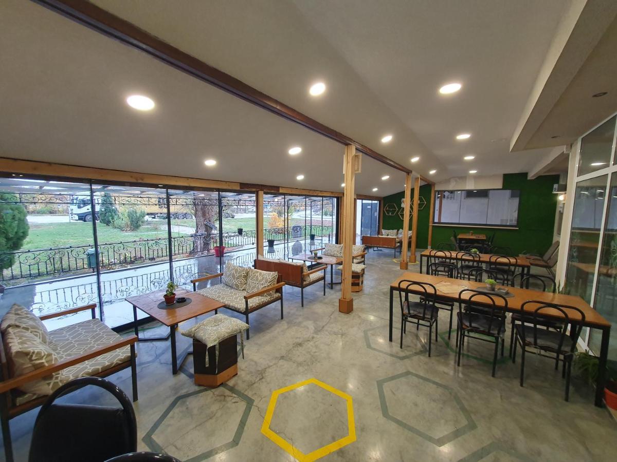 Hanovete Hotel Плиска Экстерьер фото
